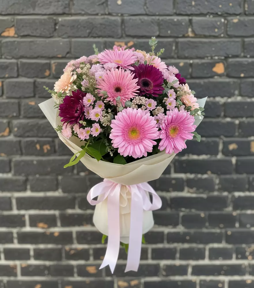 Букет цветов из: Герберы и Хризантемы в Восходе Республики Крым