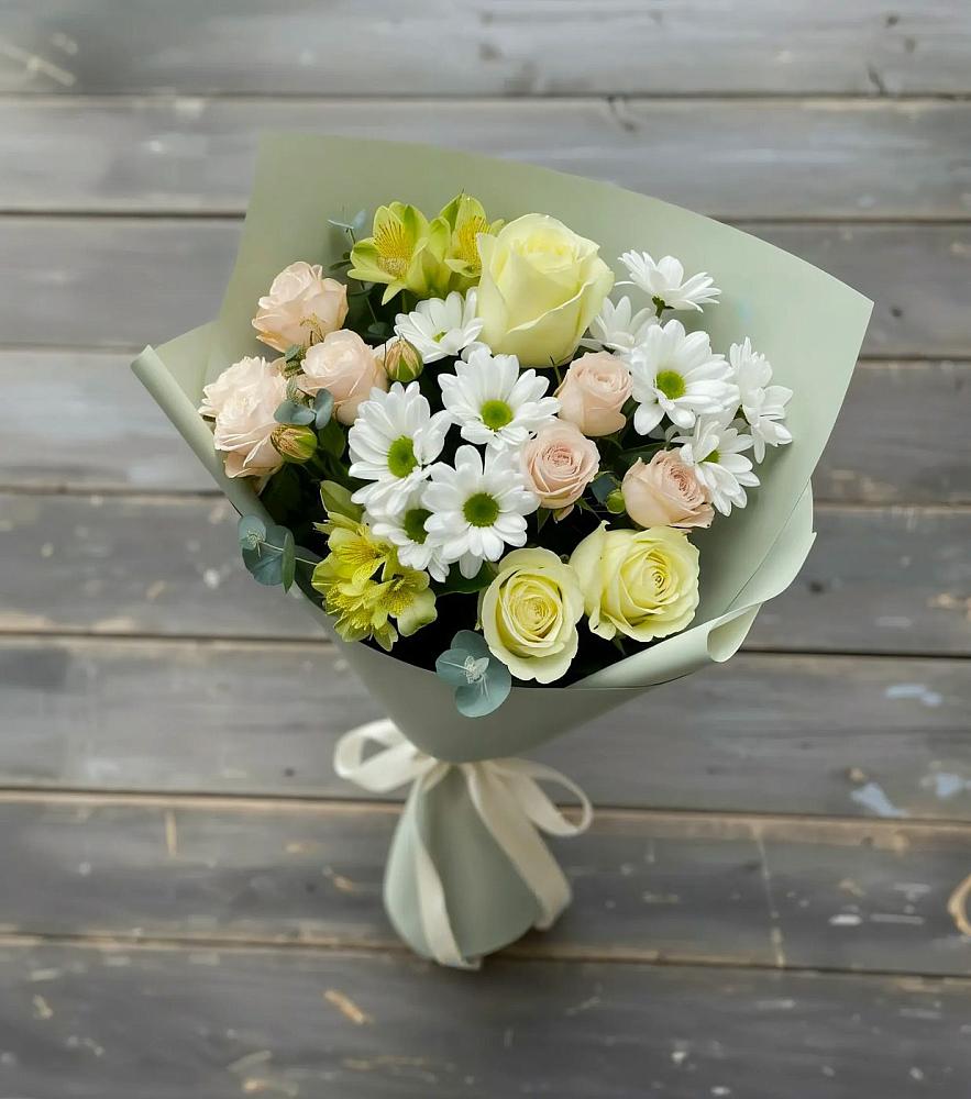 Букет цветов из: Альстромерии, Розы и Хризантемы в Восходе Республики Крым