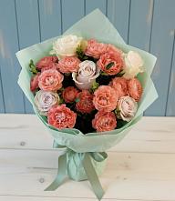 Букет цветов из:  Розы в Восходе Республики Крым