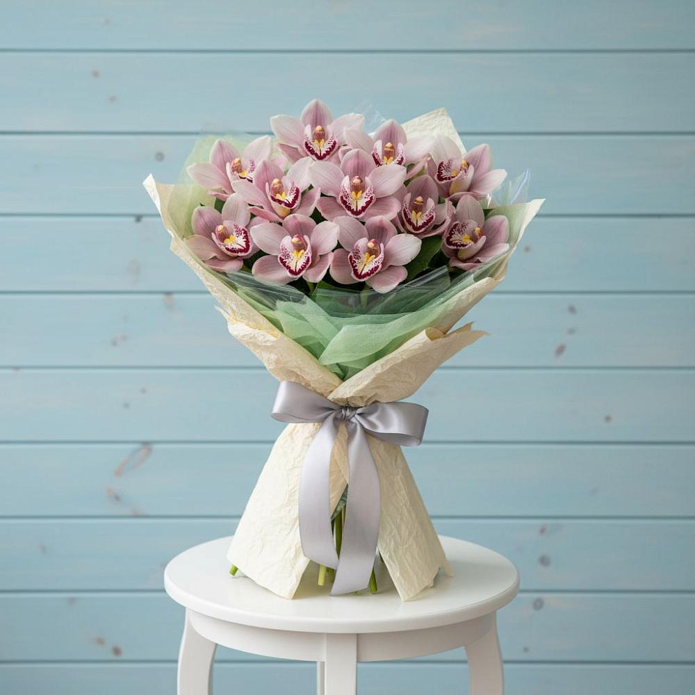 Букет цветов из: Орхидеи и Розы в Восходе Республики Крым