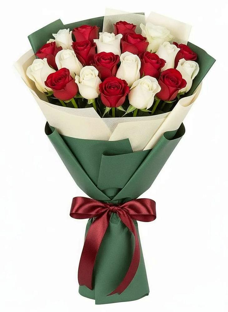 Букет Микс из красных и белых роз в Восходе Республики Крым