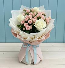 Букет цветов из:  Розы в Восходе Республики Крым