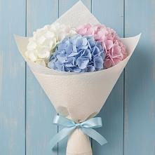 Букет цветов из:  Гортензия в Восходе Республики Крым