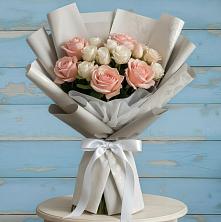 Букет цветов из:  Розы в Восходе Республики Крым