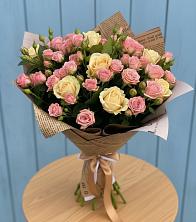 Букет цветов из:  Розы в Восходе Республики Крым
