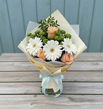 Букет цветов из:  Герберы, Розы и Хризантемы в Восходе Республики Крым