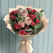 Букет цветов из:  Гвоздики и Розы #REPLACE_PRED# Восходе Республики Крым