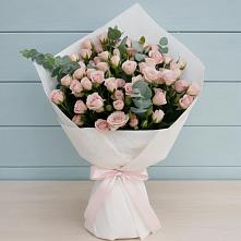 Букет цветов из:  Розы в Восходе Республики Крым