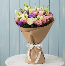 Букет цветов из:  Лизиантусы в Восходе Республики Крым