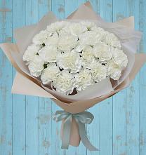 Букет цветов из:  Гвоздики в Восходе Республики Крым