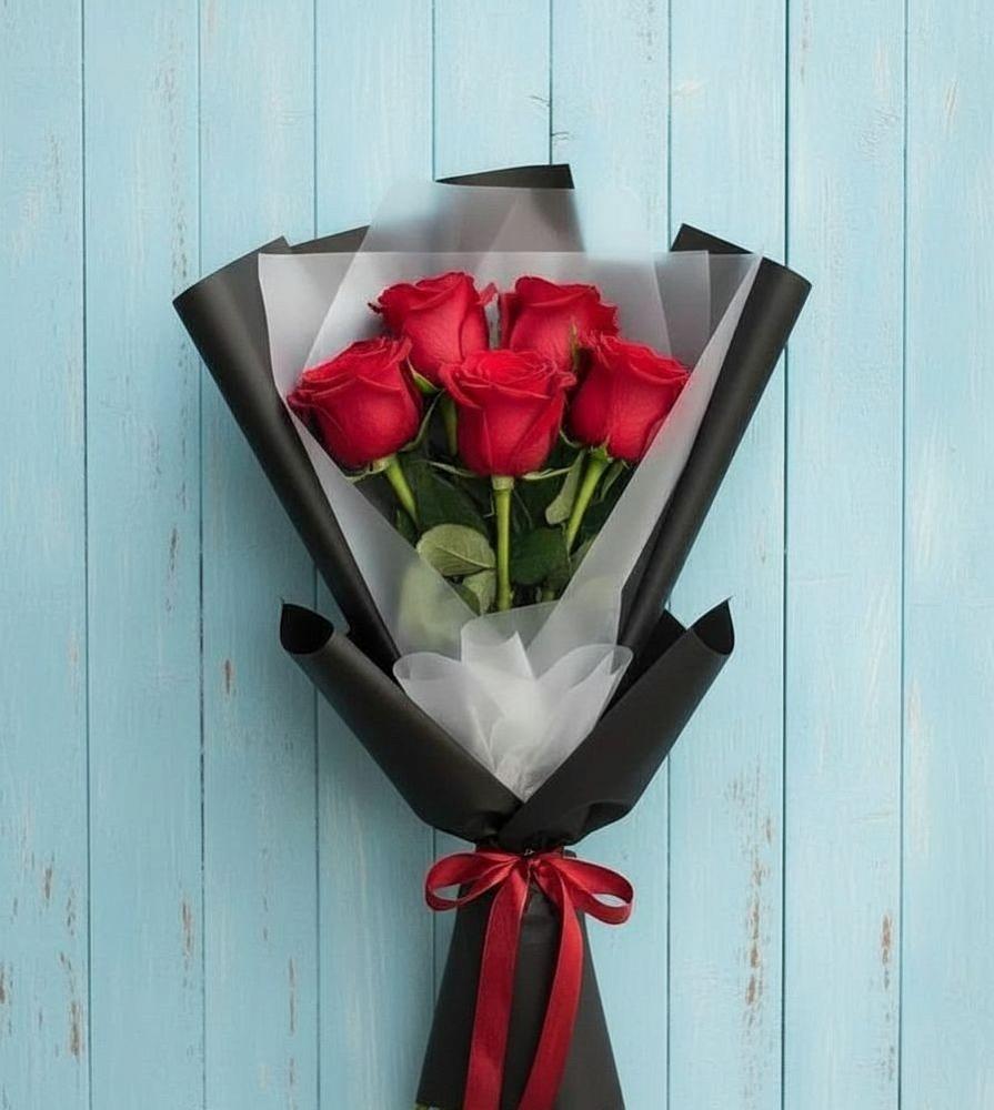 Букет цветов из: Розы в Восходе Республики Крым