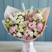 Букет цветов из:  Альстромерии и Розы в Восходе Республики Крым
